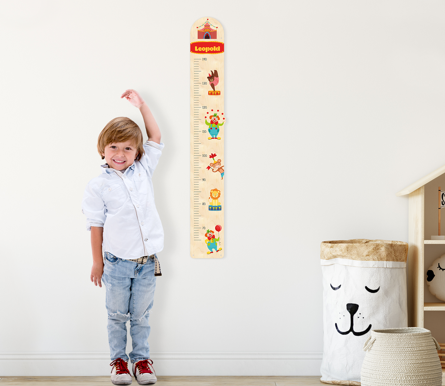 Messlatte Zirkus im Kinderzimmer
